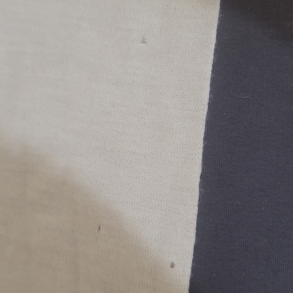 Authentic Tory Burch scarf - Picture 9 of 10